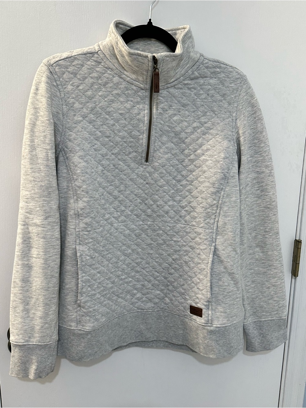L.L. Bean Women’s Quilted Quarter-Zip Pullover Light Gray Heather